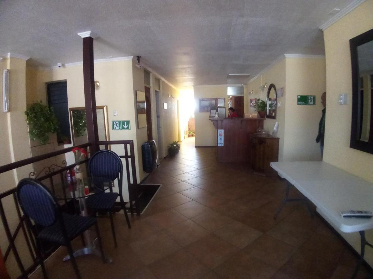 Inti Hotel Комбарбала Экстерьер фото